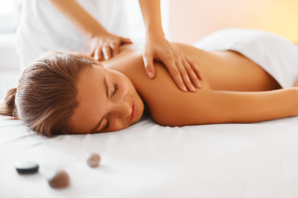 Massage facial du crâne